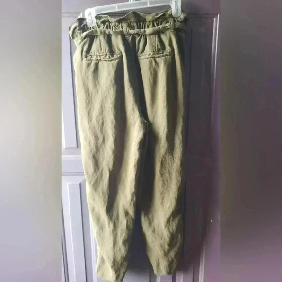 Aerie pants army green‎ women's size medium with belt - Picture 2 of 4